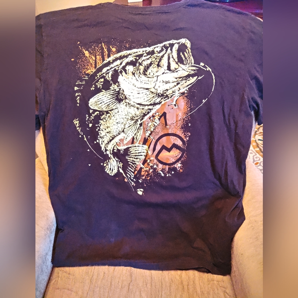 Magellan Bass T shirt